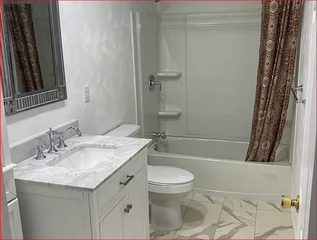 3305 Sterrettania Rd in Erie, PA - Foto de edificio - Building Photo