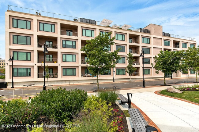 property at 601 Heck St