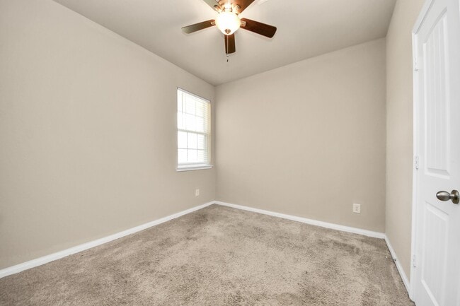 17630 Holroyd Rd in Atascocita, TX - Building Photo - Building Photo