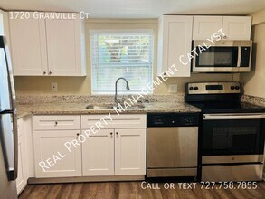 1720 Granville Ct S in St. Petersburg, FL - Building Photo - Building Photo