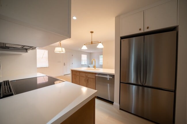 property at 1550 S Greenway Dr