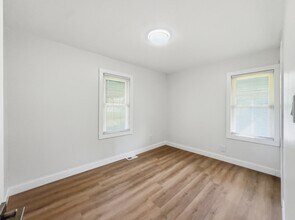 18410 Tranquil St in Roseville, MI - Building Photo - Building Photo