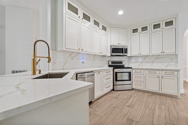 23742 River Pl Dr in Katy, TX - Building Photo - Building Photo