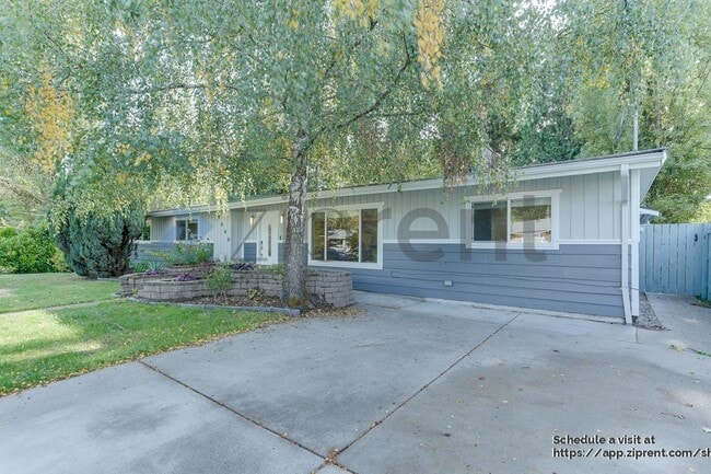 4640 191st St SW in Lynnwood, WA - Building Photo - Building Photo
