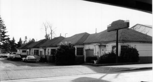 East Stark Apartments in Portland, OR - Building Photo