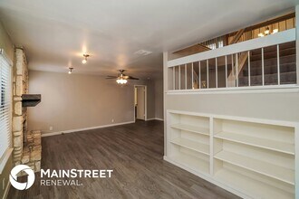 10218 Grand Mdw Dr in San Antonio, TX - Building Photo - Building Photo