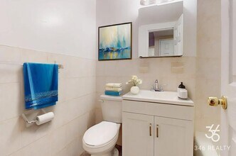 371 1st Ave. in New York, NY - Building Photo - Building Photo