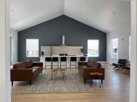 3917 N Cougar Ln, Unit Eagle Mountain Property in Eagle Mountain, UT - Building Photo