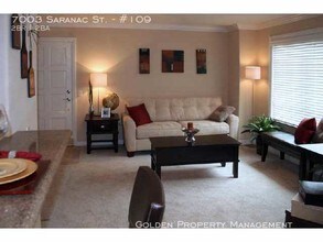 7003 Saranac St-Unit -#109 in San Diego, CA - Foto de edificio - Building Photo