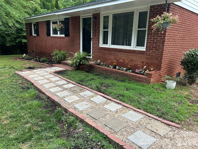 property at 2122 Boxcar Rd