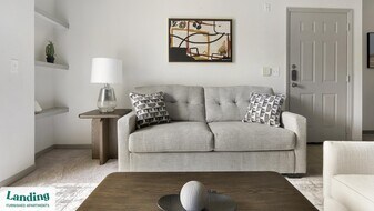 1505 Fort Clarke Blvd, Unit 18-201 in Gainesville, FL - Building Photo