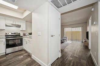 Butler Ridge in Glendale, AZ - Building Photo - Building Photo
