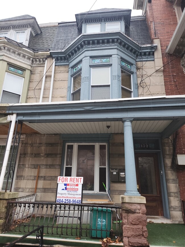 132 Clymer St, Unit 132 Clymer #3