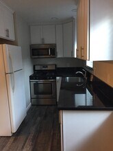 8517 Oak Ave in Orangevale, CA - Building Photo - Building Photo