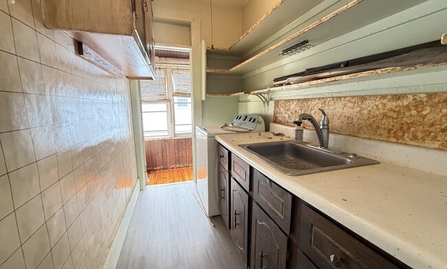57 Rindge Ave, Unit A in Cambridge, MA - Building Photo - Building Photo