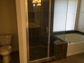 1125 Highland Station Dr in Saginaw, TX - Building Photo - Building Photo