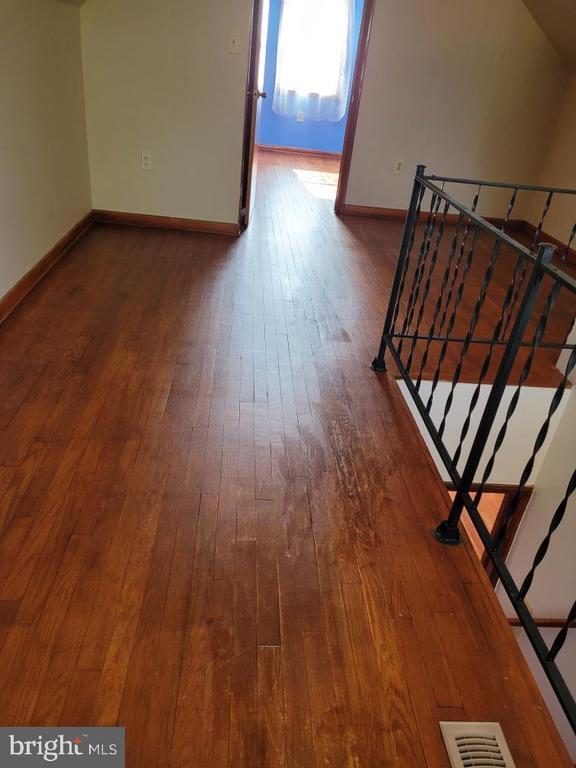 120 Northwood Dr in Timonium, MD - Building Photo - Building Photo