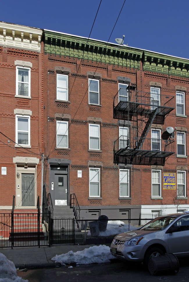 156 Union St in Jersey City, NJ - Foto de edificio - Building Photo