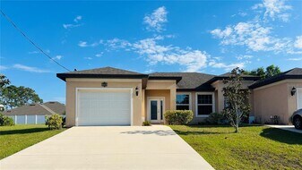 34 Wood Amber Ln in Palm Coast, FL - Building Photo