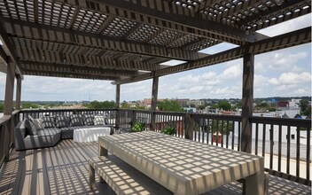 1020 Monroe St NW, Unit 406 in Washington, DC - Building Photo - Building Photo