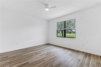1817 Lema Ct in Naples, FL - Foto de edificio - Building Photo