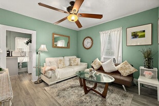 6 Rohde Ave in St. Augustine, FL - Building Photo