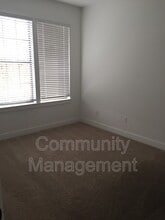 255 E Boyd Dr in Baton Rouge, LA - Building Photo - Building Photo