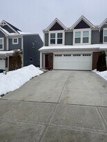 3885 Volterra Ln in Covington, KY - Building Photo