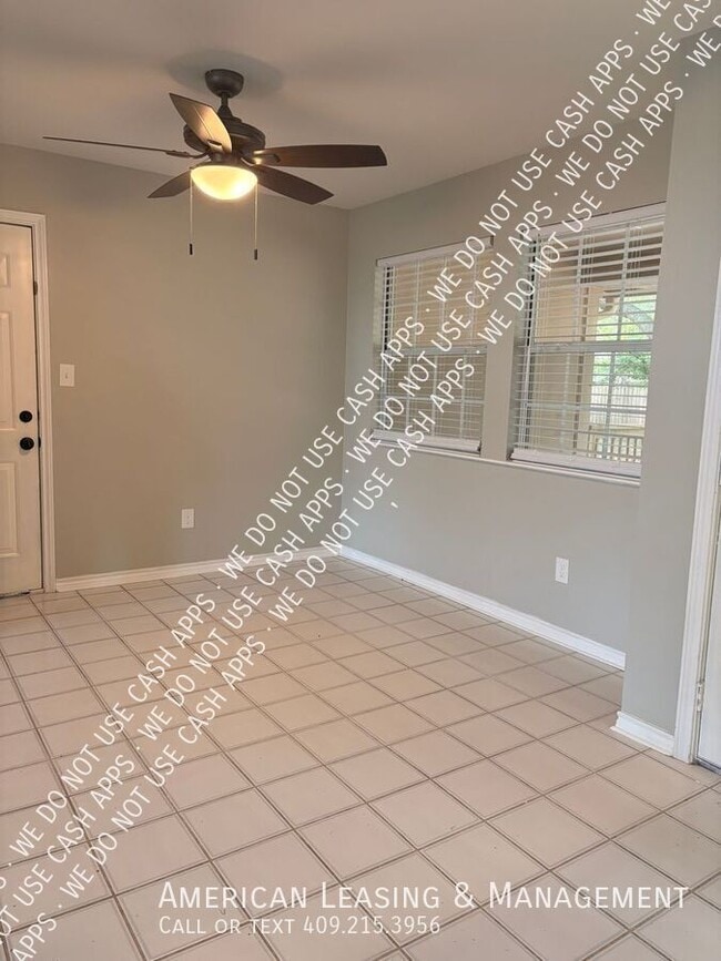 1515 Azalea Dr in Lufkin, TX - Building Photo - Building Photo