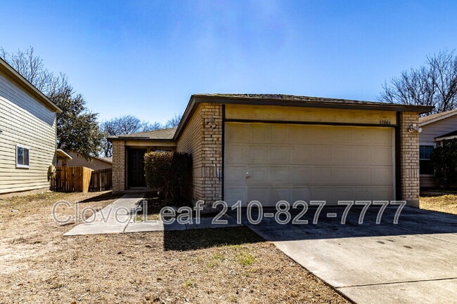 10006 Sungate Park in San Antonio, TX - Building Photo - Building Photo