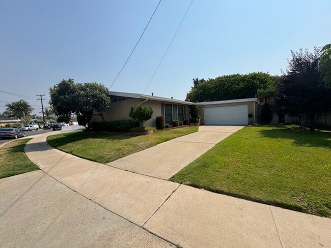 property at 3001 Admiral Ave