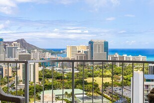 469 Ena Rd in Honolulu, HI - Building Photo