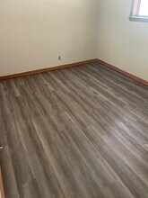 401 W Lindbergh Blvd in Universal City, TX - Building Photo - Building Photo