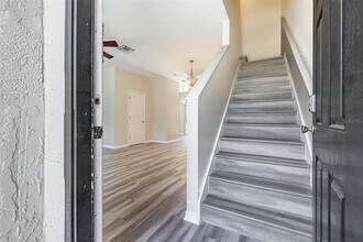 4310 Fincastle Ct in Tampa, FL - Building Photo - Building Photo