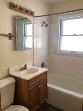 5737 N 91st St in Milwaukee, WI - Building Photo - Building Photo