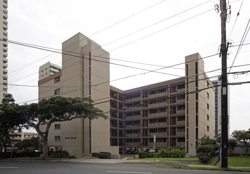 Makiki Station in Honolulu, HI - Building Photo