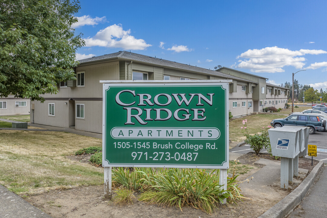 Crown Ridge Apartments in Salem, OR - Building Photo