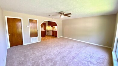 69 Conifer Ring in Rome, GA - Building Photo - Building Photo