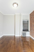 436 W 52nd St in New York, NY - Building Photo - Building Photo