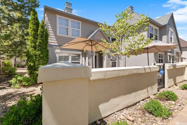 property at 1636 Spring Hill Dr