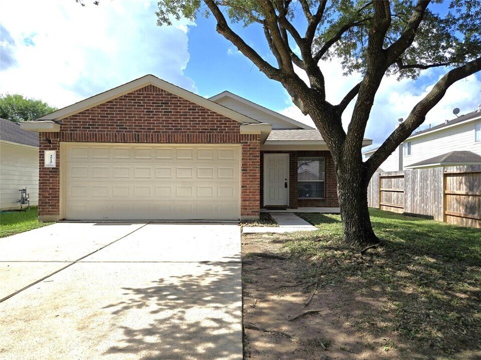 4919 Siros Isle Ct in Spring, TX - Building Photo