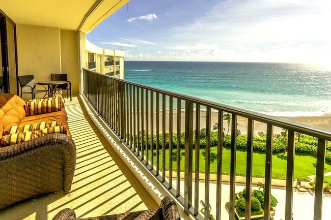 400 Ocean Trail Way
