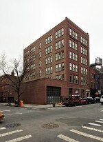 816-820 Greenwich St Apartments