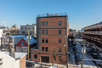 The York in Jersey City, NJ - Building Photo - Building Photo