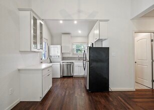 617 E 26th St in Houston, TX - Building Photo - Building Photo