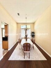 5022 St Albert Dr in Fontana, CA - Building Photo - Building Photo