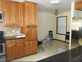 6609 Golf Crest Dr in Galveston, TX - Building Photo - Building Photo