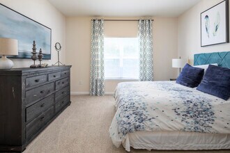 The Verandas Apartments in Valley, AL - Foto de edificio - Interior Photo