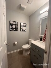 610 Lakeridge Ct in Naperville, IL - Building Photo - Building Photo