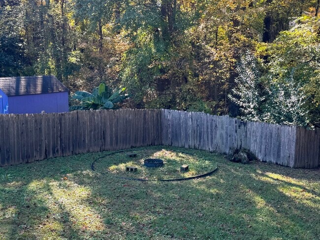 314 E Louisiana Ave in Bessemer City, NC - Building Photo - Building Photo